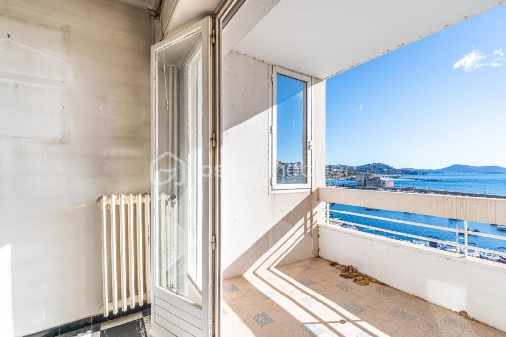 PEPITE À RENOVER – 4 pièces – 2 chambres – 75 m²