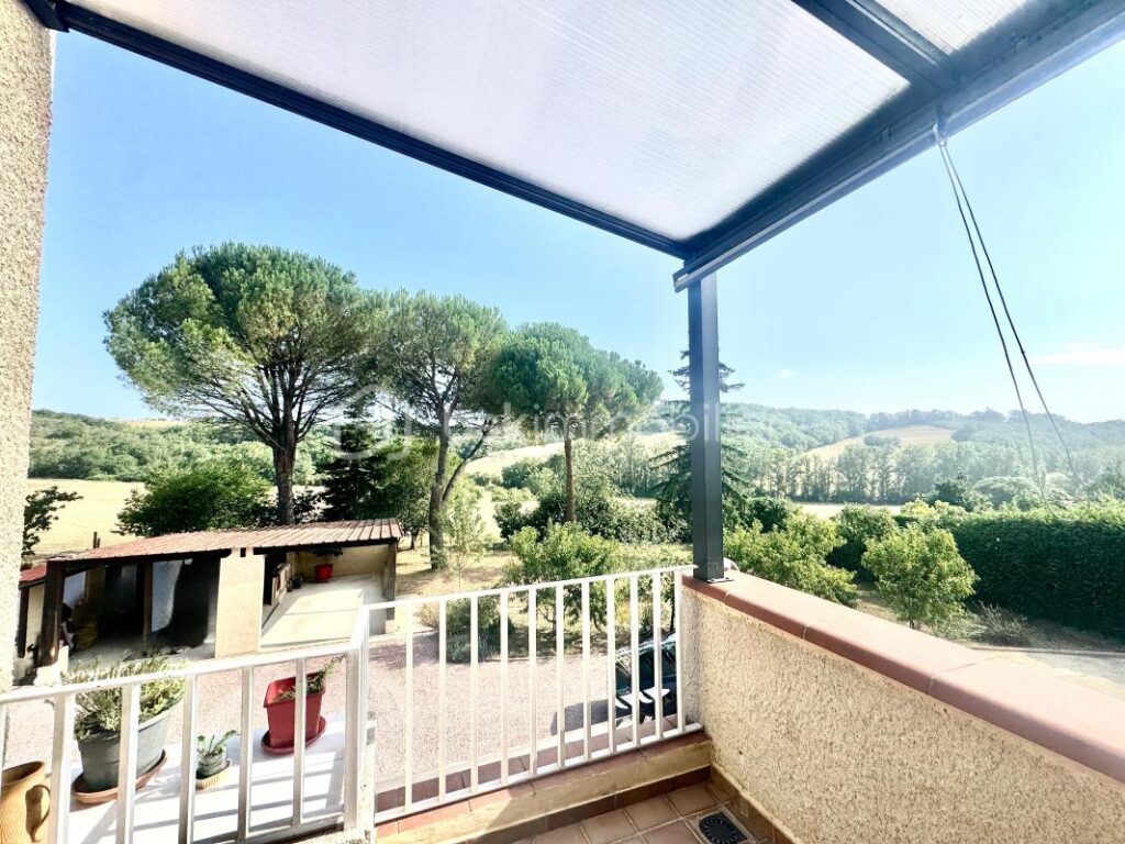 ✨ Propriété d’exception aux portes de Auch – 217 m² – Piscine – 5 chambres – 8 pièces – 5 chambres – 217 m²