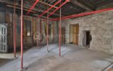 2 immeubles à rénover de 800m² avec cours, terrasse et balcon – NR pièces – NR chambres – 200 m²
