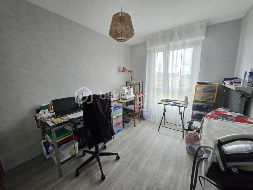 Magnifique Appartement de type T4 de 79m² à Nevers – 4 pièces – 2 chambres – 79 m²