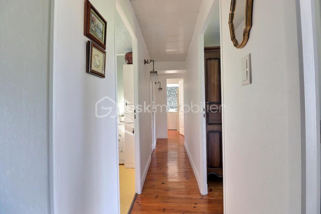 Maison 154m² 63300 Thiers – 5 pièces – 4 chambres – 154 m²