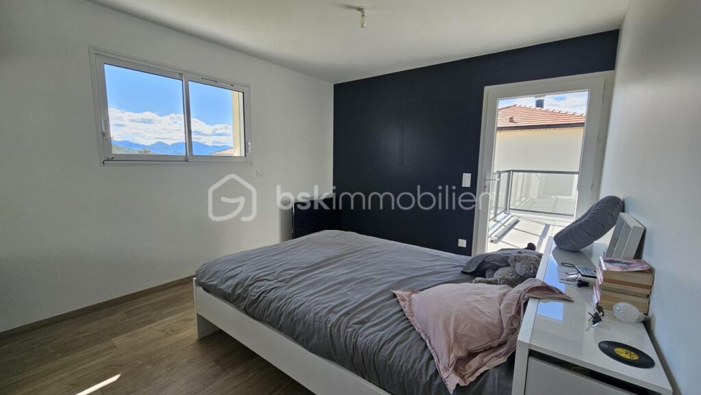 Maison récente , 4 chambres – 5 pièces – 4 chambres – 128 m²