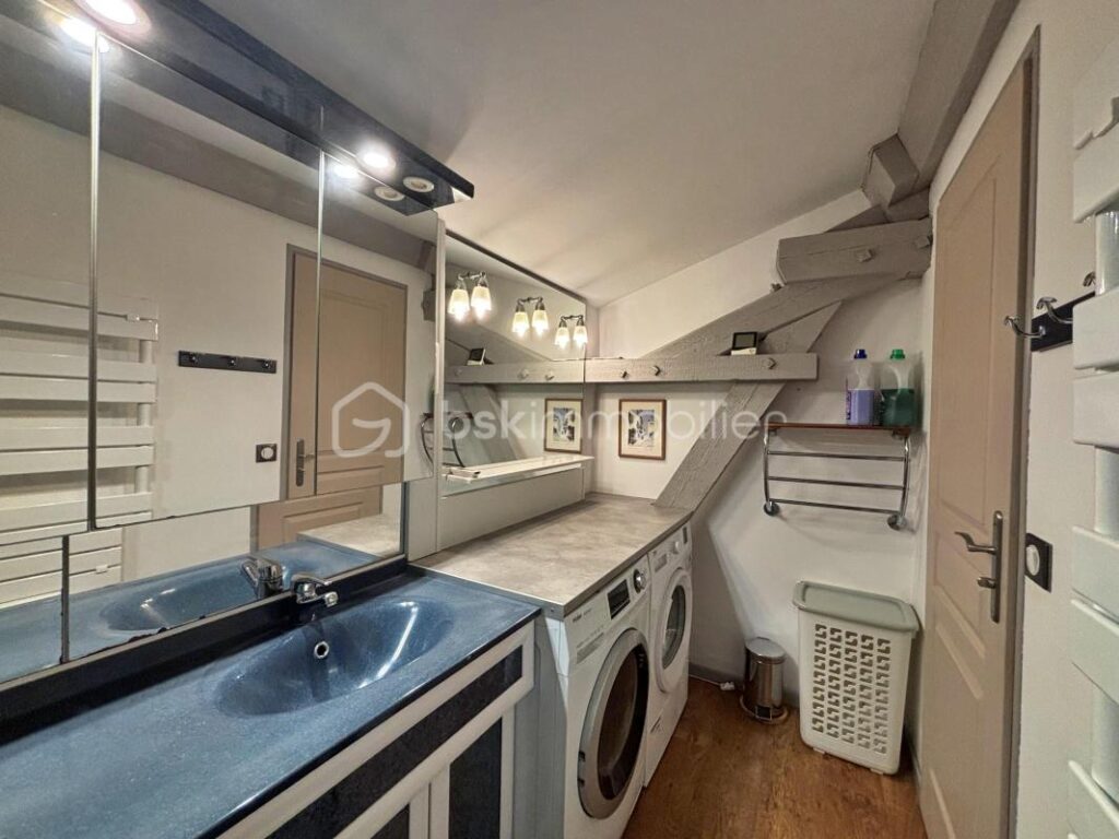 Élégante maison de campagne avec piscine – 5 pièces – 4 chambres – 150 m²