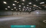 Terrain constructible avec entrepôt commercial de près de 5 000m² – NR pièces – NR chambres – 10676 m²