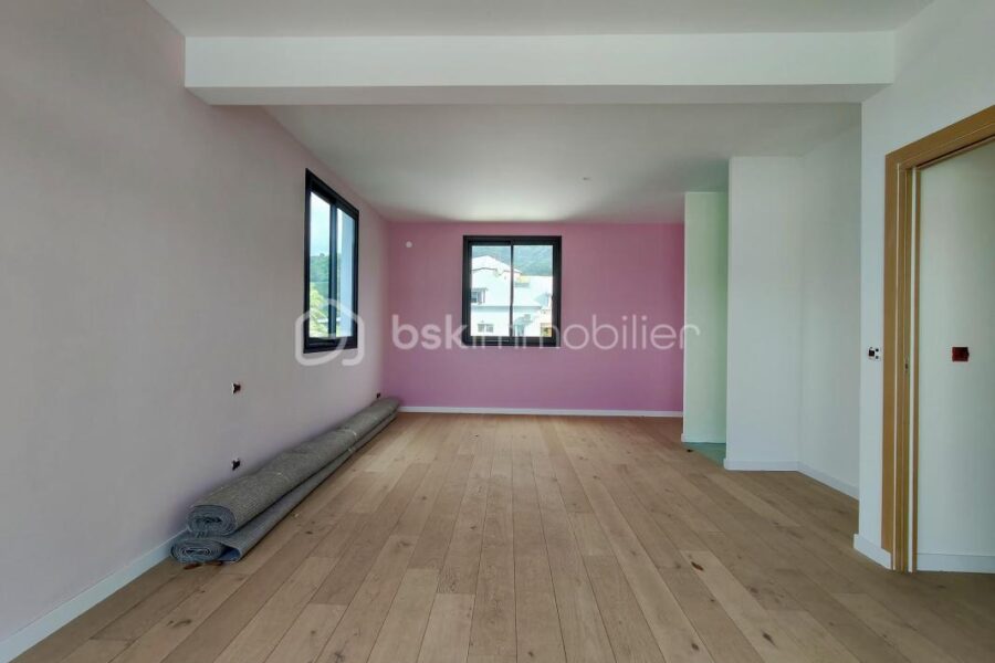 Maison à vendre à Saint paul — Vue sur la ville — photo 17