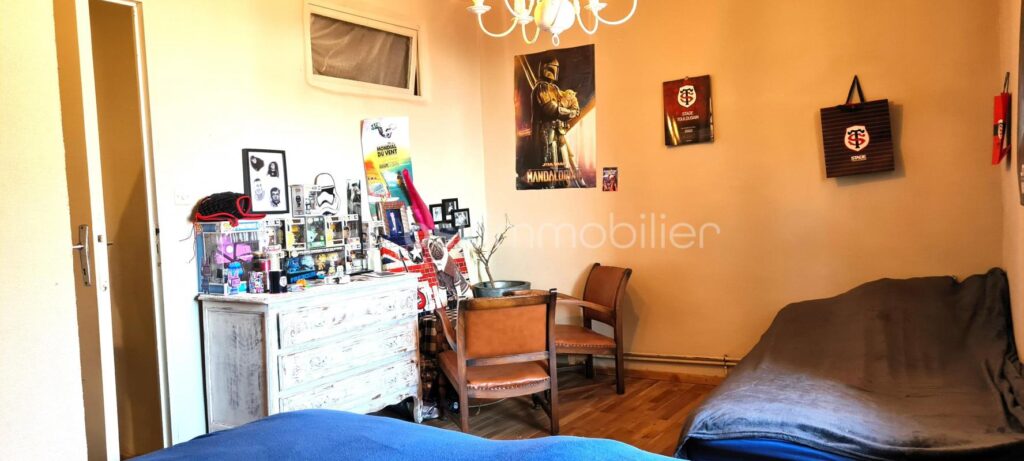 *** Maison de village de 146m²- Cour- Loggia- T2 en RDC- Vue- La Palme *** – 6 pièces – 3 chambres – 146 m²