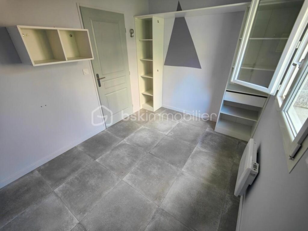 Villa quatre faces récente*** Exposition Sud*** Vue panoramique*** – 4 pièces – 3 chambres – 80 m²