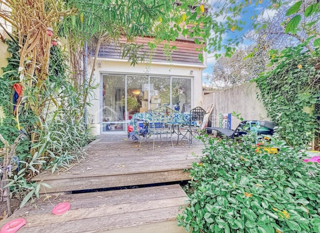 EXCLUSIVITÉ *** MAISON T4 DE 110M2 AVEC JARDIN, VUE CANAL à PALAVAS *** – 4 pièces – 3 chambres – 110 m²