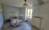 Rives Maison familiale Individuelle 250 000 € – 8 pièces – 7 chambres – 194 m²