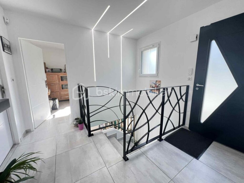 RARE SUR LE MARCHÉ-MAISON CONTEMPORAINE DE 133 M² – 5 pièces – 4 chambres – 133 m²