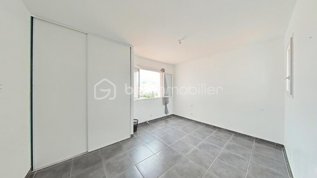 VILLA 3 FACES 4 CHAMBRES ELNE – 5 pièces – 4 chambres – 124 m²