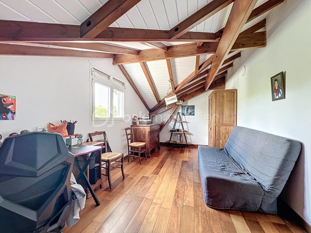 Ensemble immobilier villa et ses deux locatifs vue mer – 10 pièces – 7 chambres – 295 m²