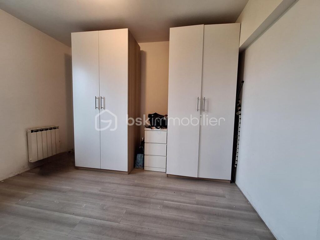 Maison 4 pièces à la campagne – 4 pièces – 2 chambres – 85 m²
