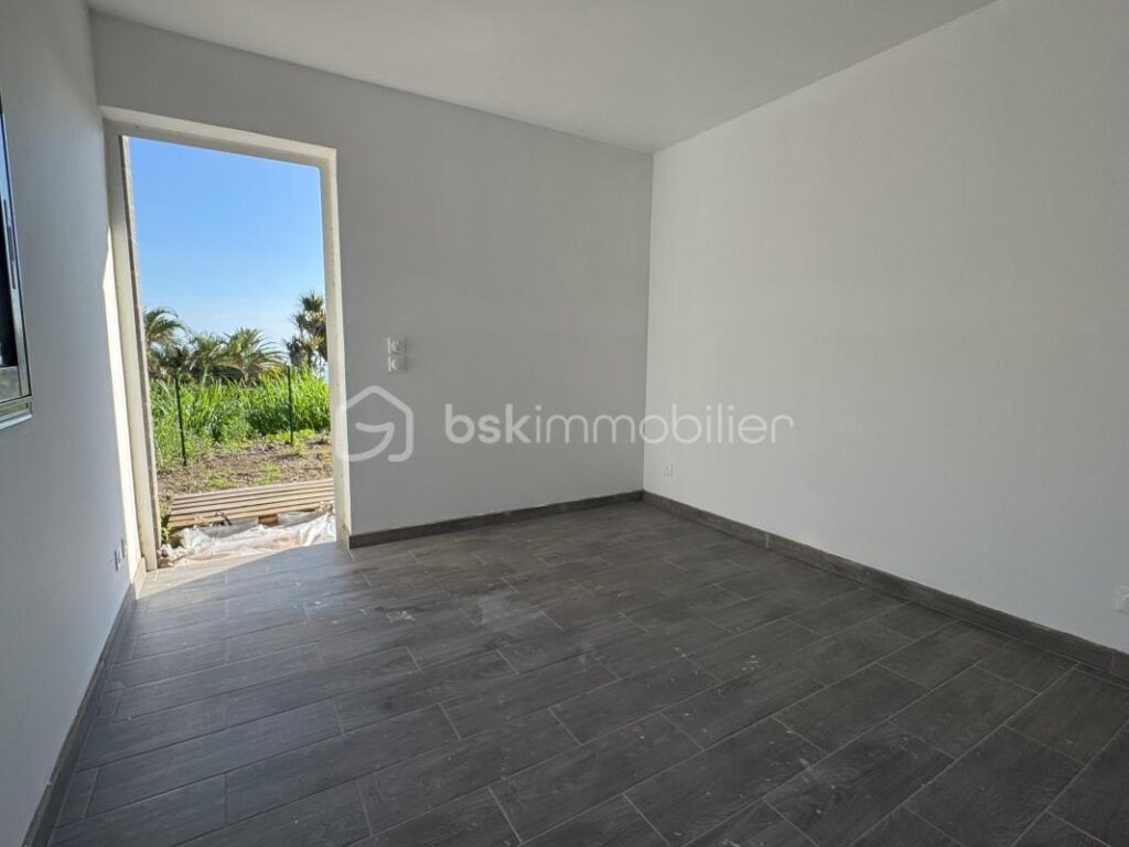 Maison neuve 150 m² – 5 pièces – 3 chambres – 150 m²