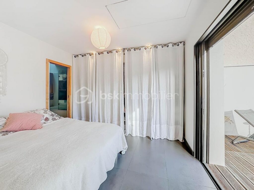 *** MAGNIFIQUE VILLA T5 de 2016 AVEC JARDIN PISCINABLE à PALAVAS *** – 5 pièces – 4 chambres – 100 m²