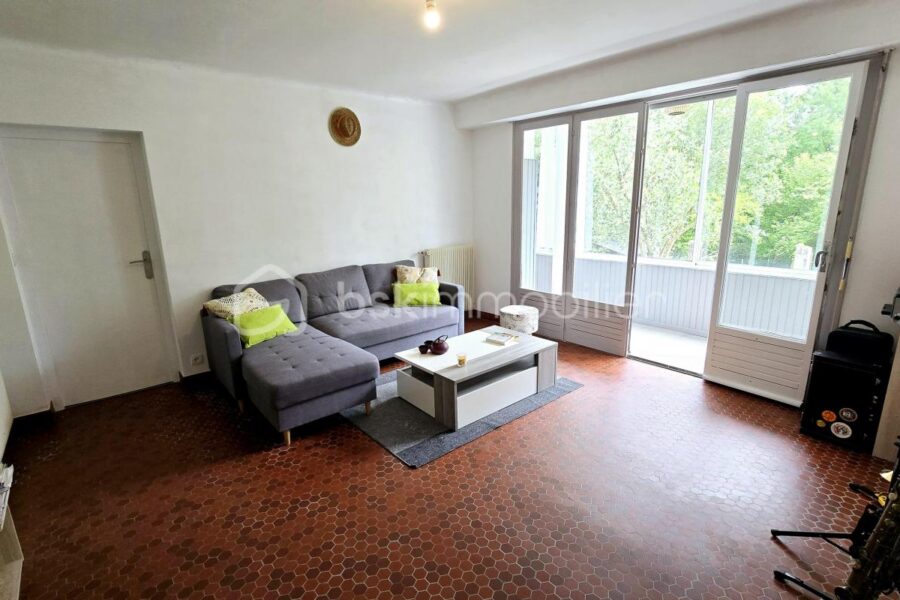 Maison à vendre à Gan
