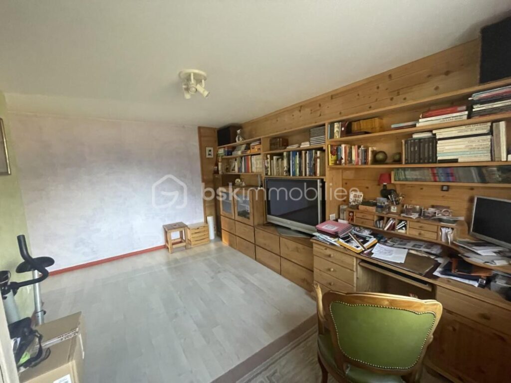 Maison 155m² sur les hauteurs de St Jean de Maurienne – 6 pièces – 5 chambres – 155 m²