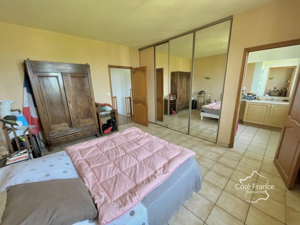 Villa d’exception 5 pièces 145 m2 avec vue panoramique sur – 5 pièces – 4 chambres – 145 m²