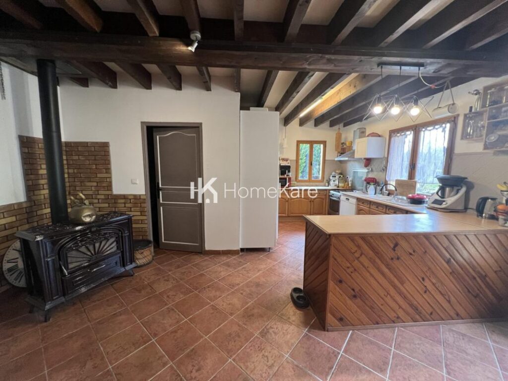 DOMAINE EXEPTIONNEL – 10 pièces – 6 chambres – 350 m²