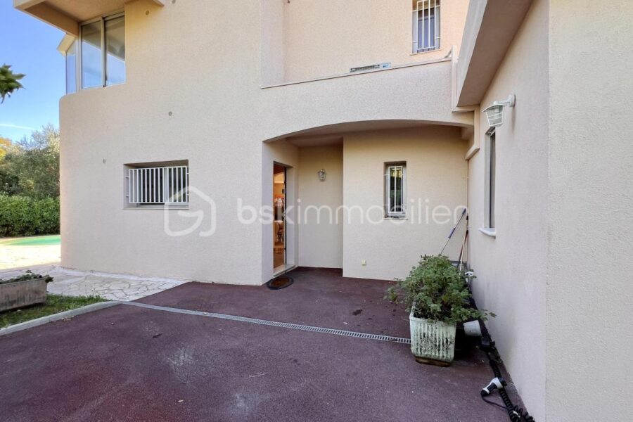 Maison à vendre à La colle sur loup