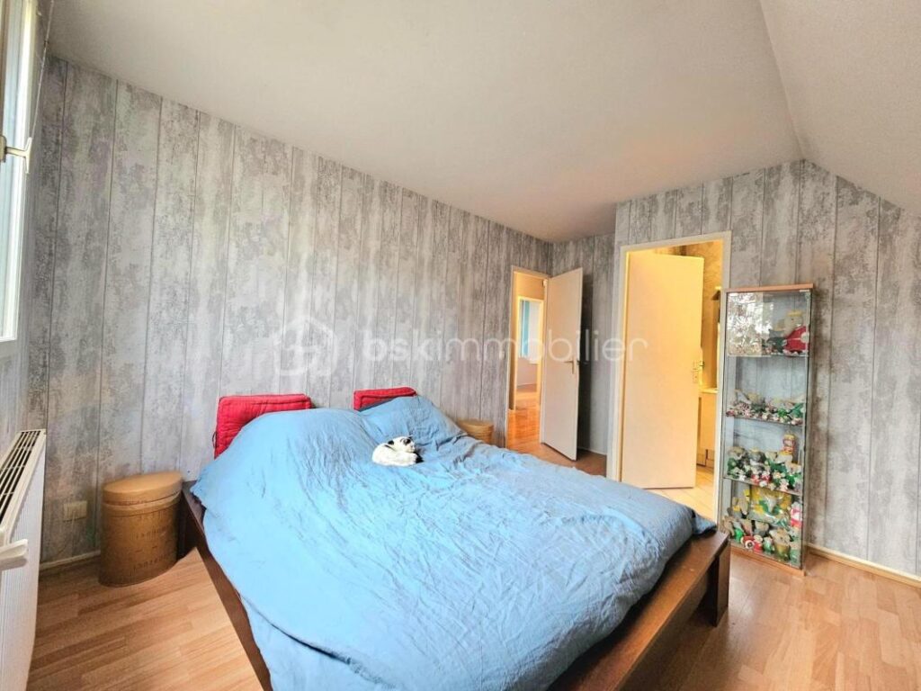 Pavillon non mitoyen 115m² 4 chambres vue CANAL garage jardin SUD – 6 pièces – 4 chambres – 115 m²