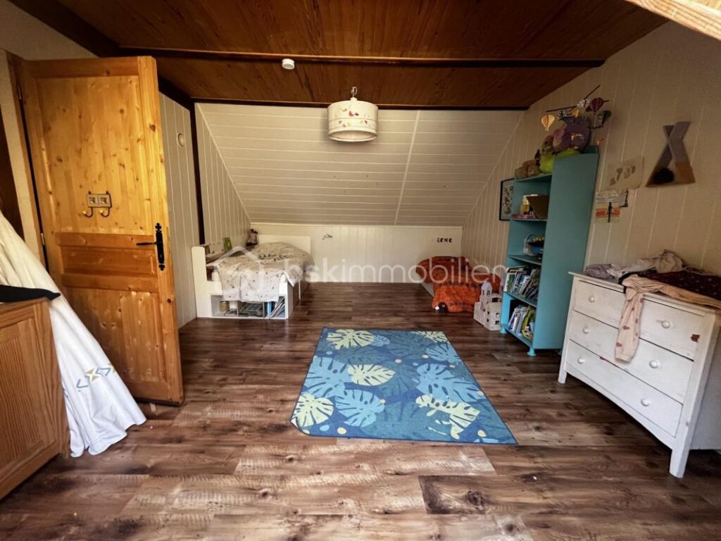 Maison 5 pièces Jarrier – 5 pièces – 3 chambres – 204 m²