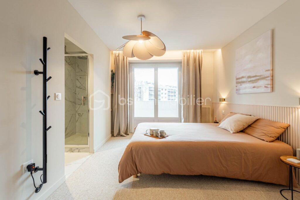 APPARTEMENT STANDING 100 M2 ANNECY PROCHE LAC – 3 pièces – 2 chambres – 100 m²