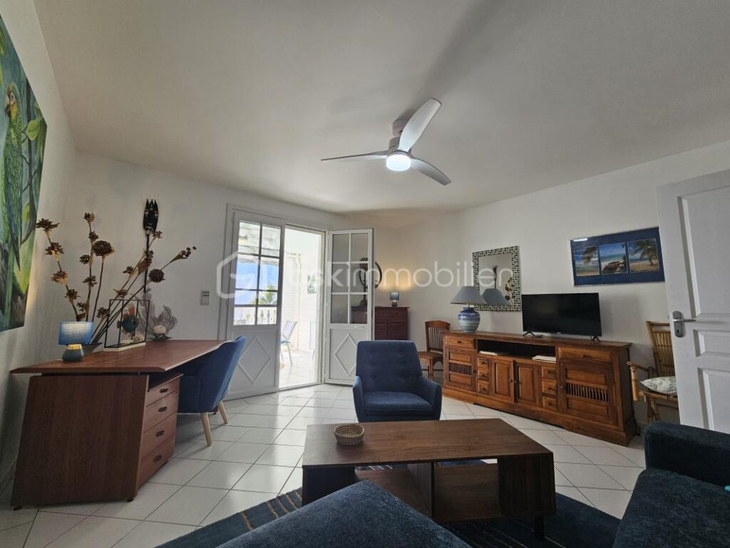 APPARTEMENT T2- LE SAVANNAH- BORD DE MER- VUE LAGON – 2 pièces – 1 chambre – 61 m²