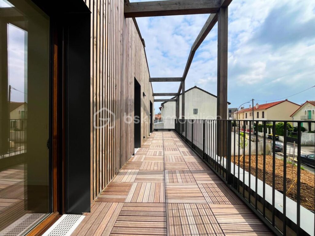 Duplex T4 d’Exception (91m²) + Terrasse 20m² – 500m Métro Villejuif L7/L14 – 4 pièces – 3 chambres – 91 m²