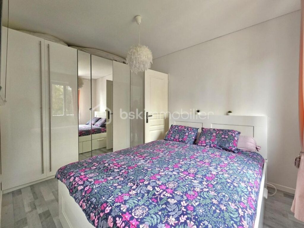 Pavillon 6 pièces non mitoyen 4 chambres jardin SUD 450m² DPE C – 6 pièces – 4 chambres – 100 m²