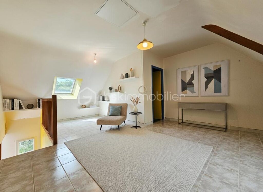 SOUS OFFRE D’ACHAT / Maison à la nantaise 127m² / 5 chambres / 3000m² de terrain – 6 pièces – 5 chambres – 127 m²