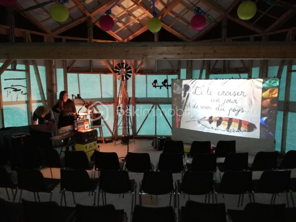 ✨ Architecture Singulière entre Lourdes et Bétharram – Projet Écologique d’Exception ✨ – 3 pièces – 1 chambre – 84 m²