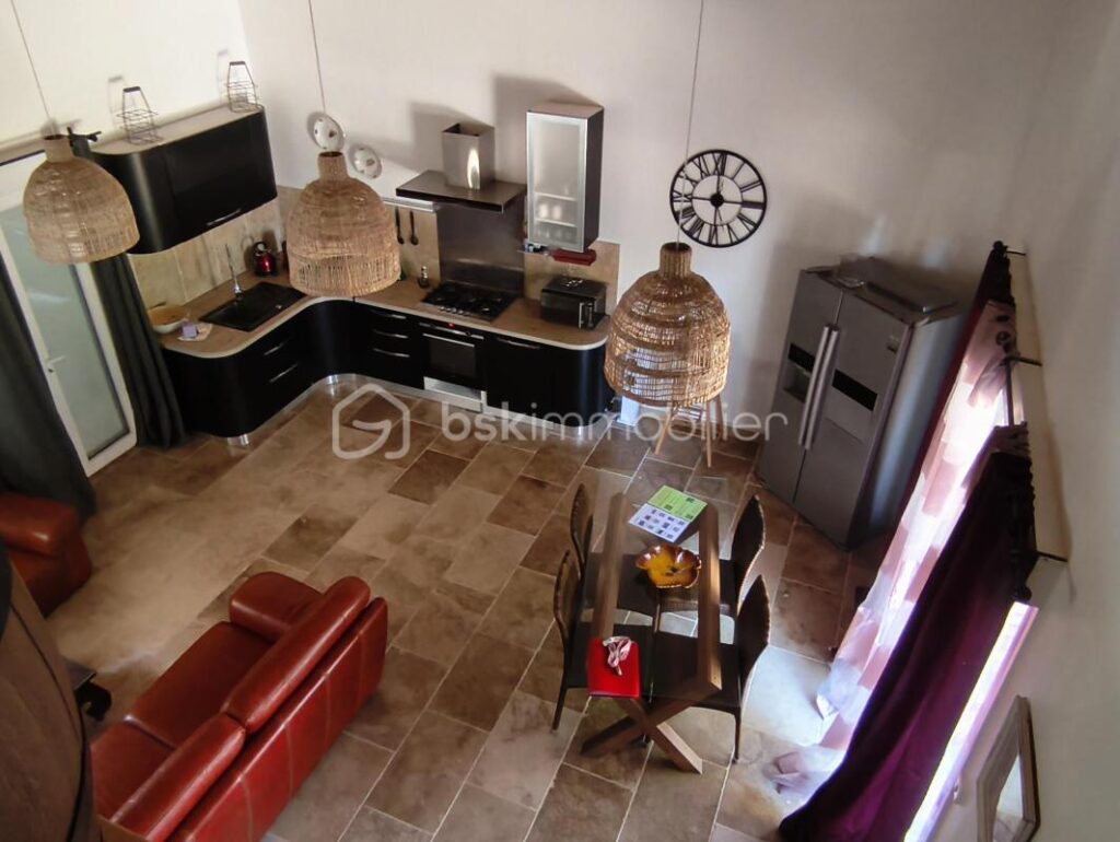 DOMAINE EN MEDITERRANEE – 8 pièces – 6 chambres – 245 m²