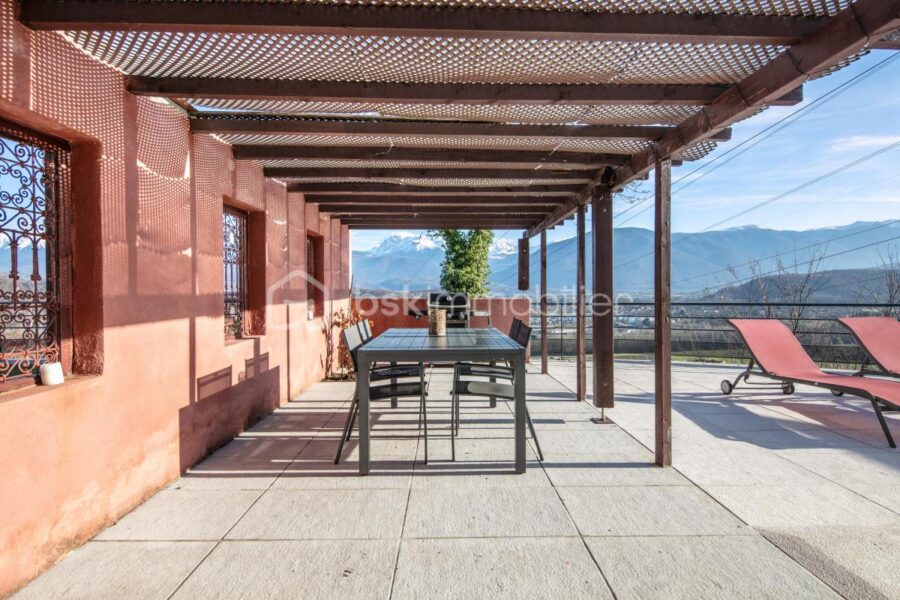 Maison à vendre à Varces allieres et risset