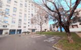 ✨ Bien rare à Valence ! Appartement T4 au 6ᵉ étage avec ascenseur, vue exceptionnelle sur le château de Crussol, quartier très prisé – 4 pièces – 2 chambres – 68 m²