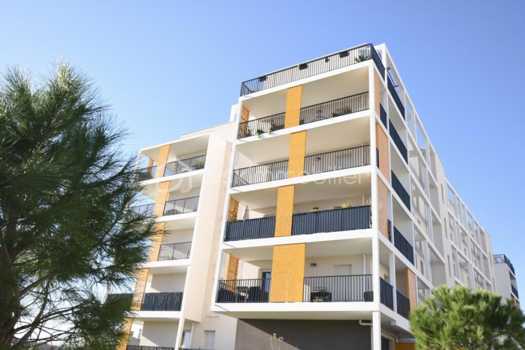 T4 récent équipé et meublé – Terrasse – Résidence 2021 – Prêt à emménager immédiatement – 4 pièces – 3 chambres – 73 m²