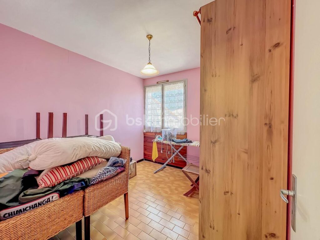 *** VILLA T6 DE 120m2 SUR TERRAIN DE 600M2 AVEC GARAGE À PALAVAS *** – 6 pièces – 5 chambres – 120 m²