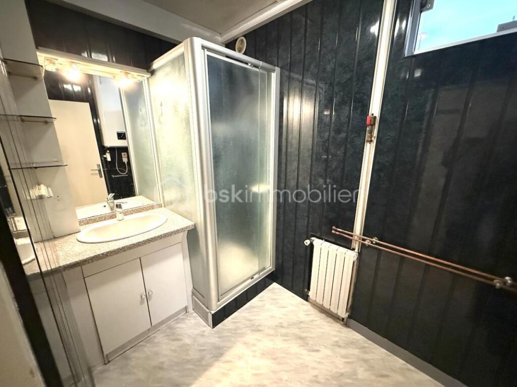 Antony secteur calme Pavillonnaire F4 avec balcon ! – 4 pièces – 3 chambres – 67 m²