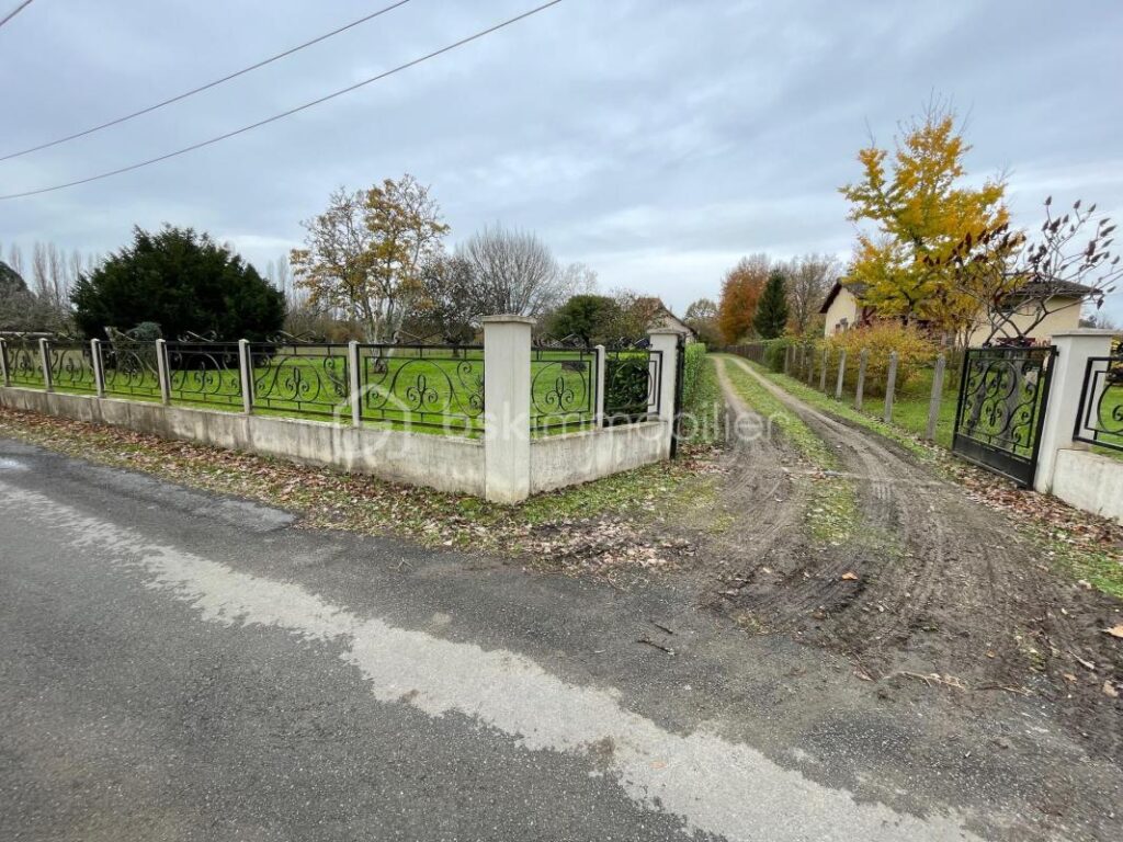 Belle maison avec 4 chambres et vue sur la Dordogne – 6 pièces – 4 chambres – 114 m²