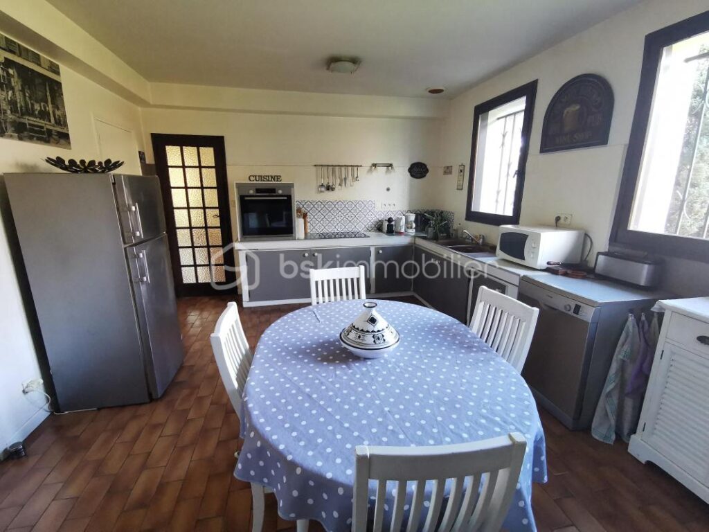 Maison bigourdane de caractère – 6 pièces – 4 chambres – 205 m²