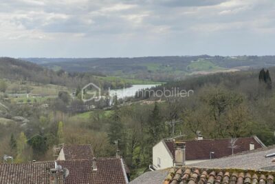 Maison de ville T4/T5 – 5 pièces – 4 chambres – 150 m²