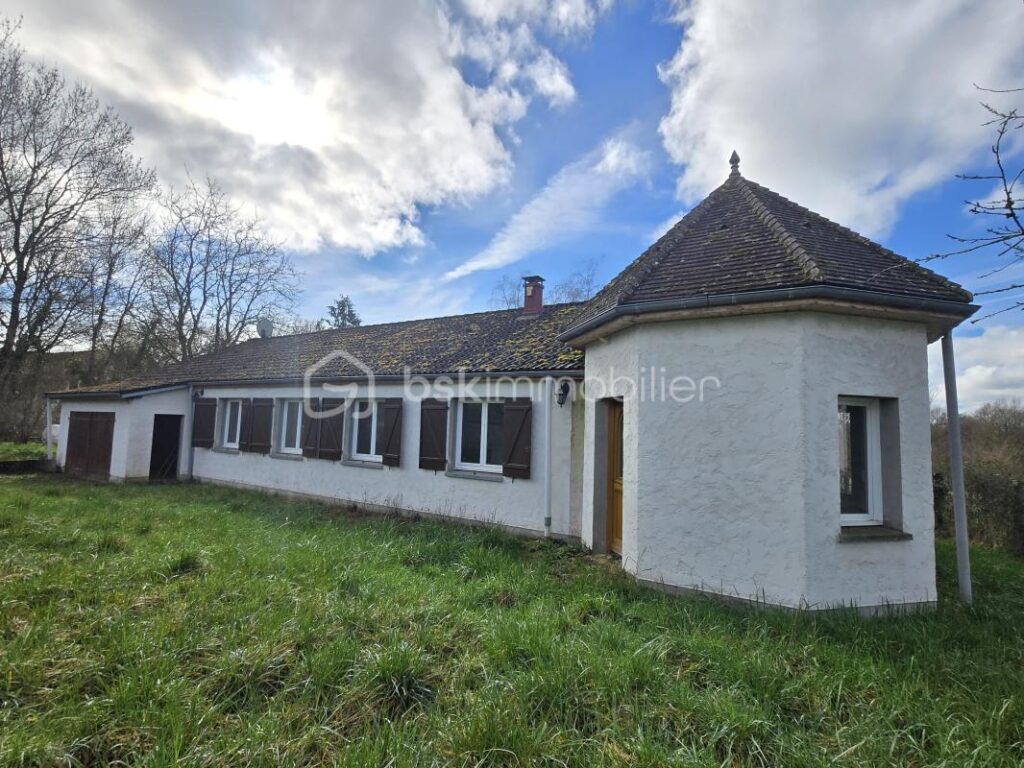 Beau Pavillon de plain pied de 125m² de Parigny les Vaux – 4 pièces – 3 chambres – 125 m²