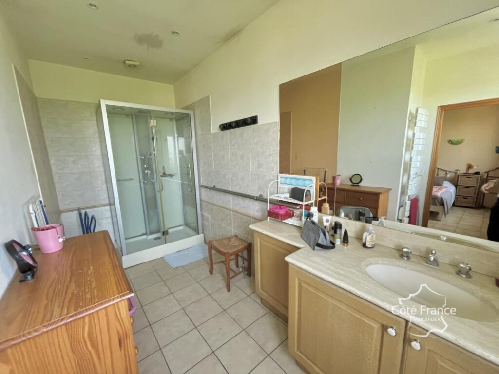 Villa d’exception 5 pièces 145 m2 avec vue panoramique sur – 5 pièces – 4 chambres – 145 m²