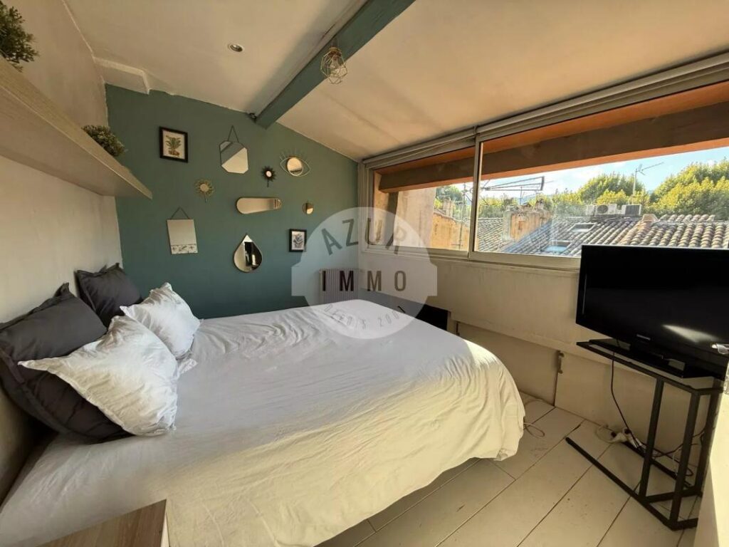 Maison de ville de type 3 d’env. 82.91 m² en R+4_Auriol – 3 pièces – 2 chambres – 82 m²