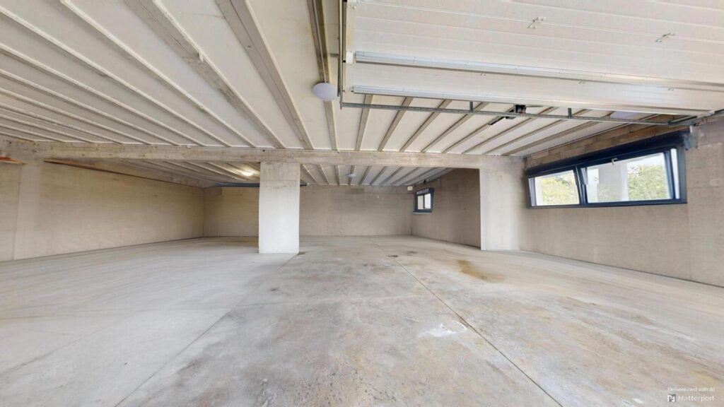 Demeure de prestige St Vit 7 pièce(s) 277 m2 – 7 pièces – 5 chambres – 277 m²