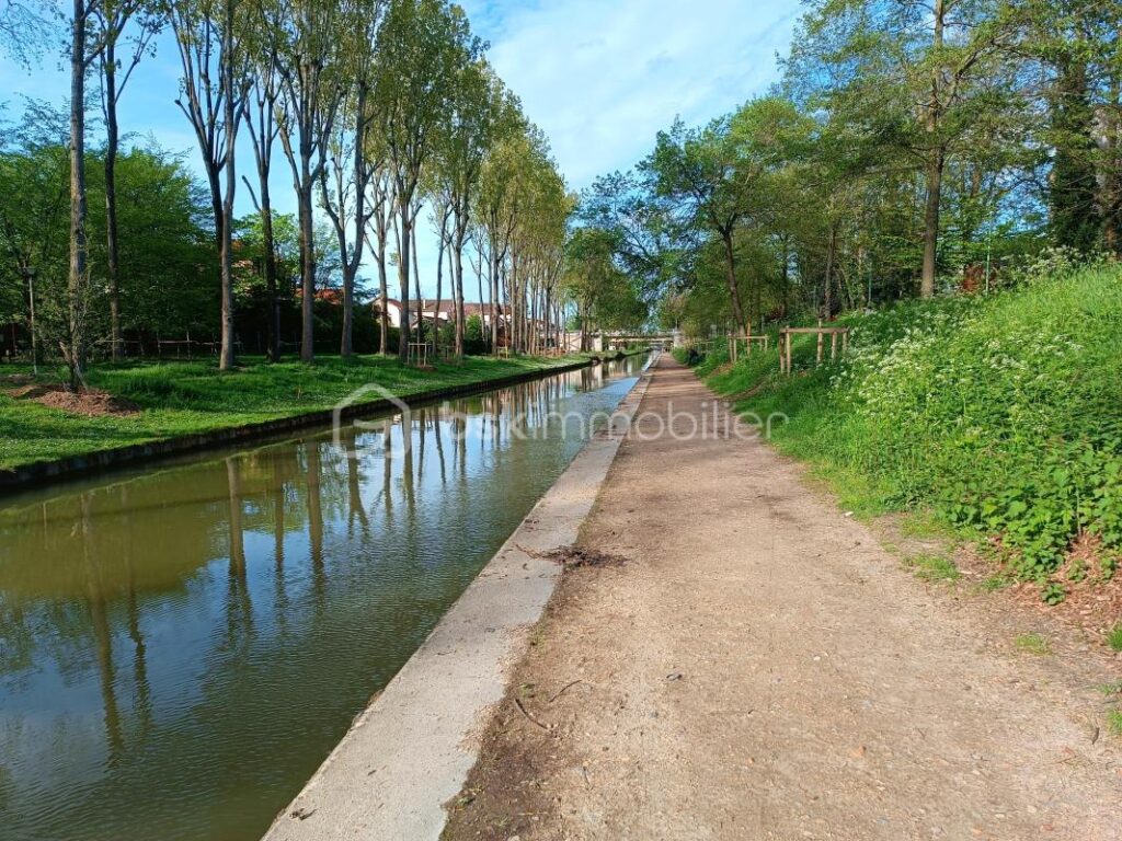 Aulnay Sud – Grande maison familiale 150 m² au pied du Canal de l’Ourcq – 7 pièces – 5 chambres – 150 m²