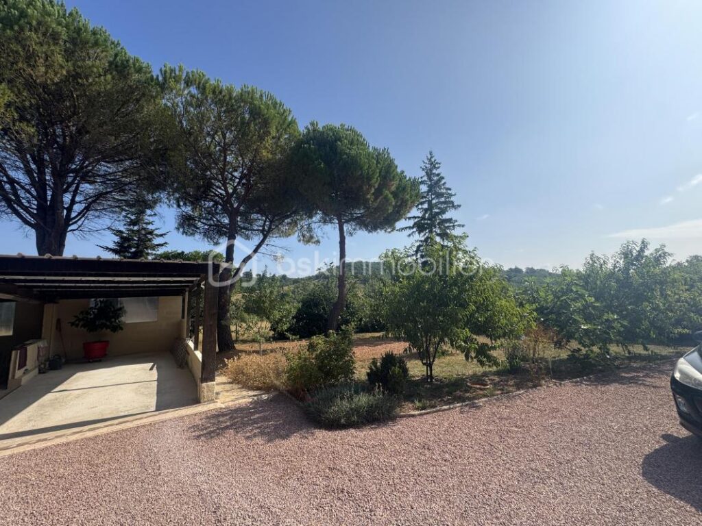 ✨ Propriété d’exception aux portes de Auch – 217 m² – Piscine – 5 chambres – 8 pièces – 5 chambres – 217 m²