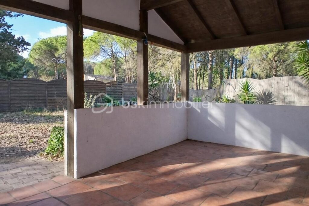 AIGUES MORTES : Maison 4 pièces avec terrasse – Cadre verdoyant et calme absolu – 4 pièces – 2 chambres – 60 m²