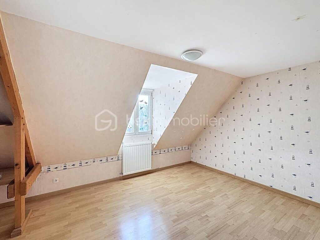 Joli pavillon lumineux – 7 pièces – 5 chambres – 135 m²