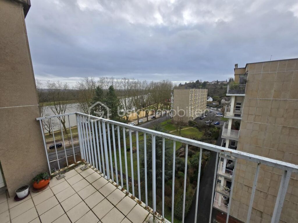 Magnifique Appartement de type T4 de 79m² à Nevers – 4 pièces – 2 chambres – 79 m²